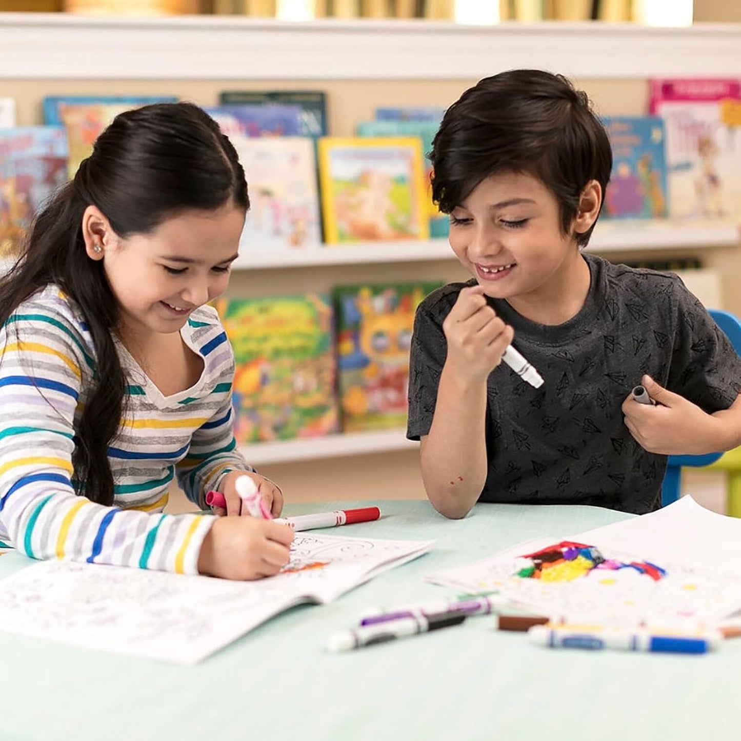 Crayola Broad Line Markers - Orange (12ct), Markers for Kids, Bulk School Supplies for Teachers, Nontoxic, Marker Refill with Reusable Box