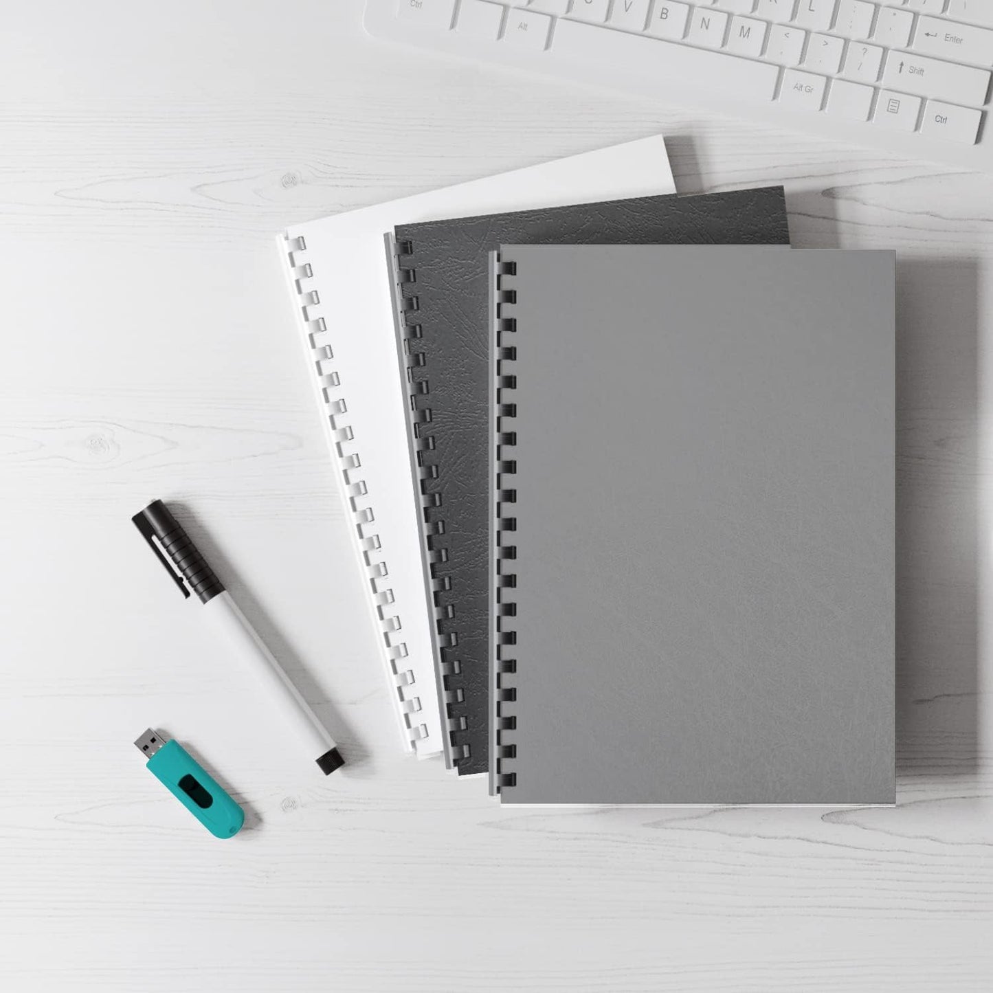 Binditek 100 Pack Plastic Binding Comb Spines, 1/2 Inch Diameter, 90 Sheet Capacity, for Letter Size, Black, for Students and Coworkers