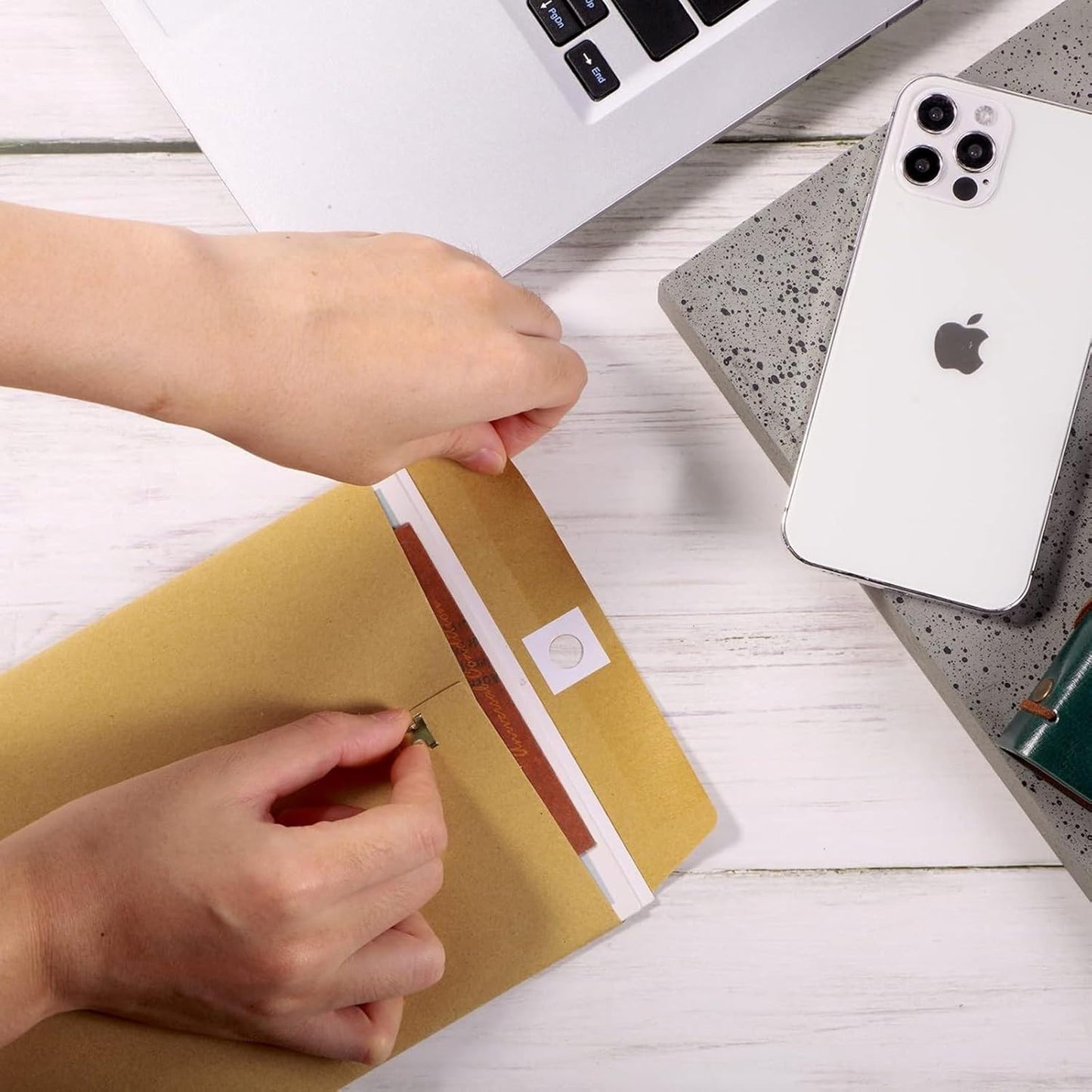 Frienda 4 Sizes Clasp Envelopes Kraft Paper Catalog Clasp Envelope with Closure for Filing, Storing or Mailing Documents, 50 Pieces (6 x 9 In, 9 x 12 In, 10 x 13 In, 12 x 15.5 In,Brown)