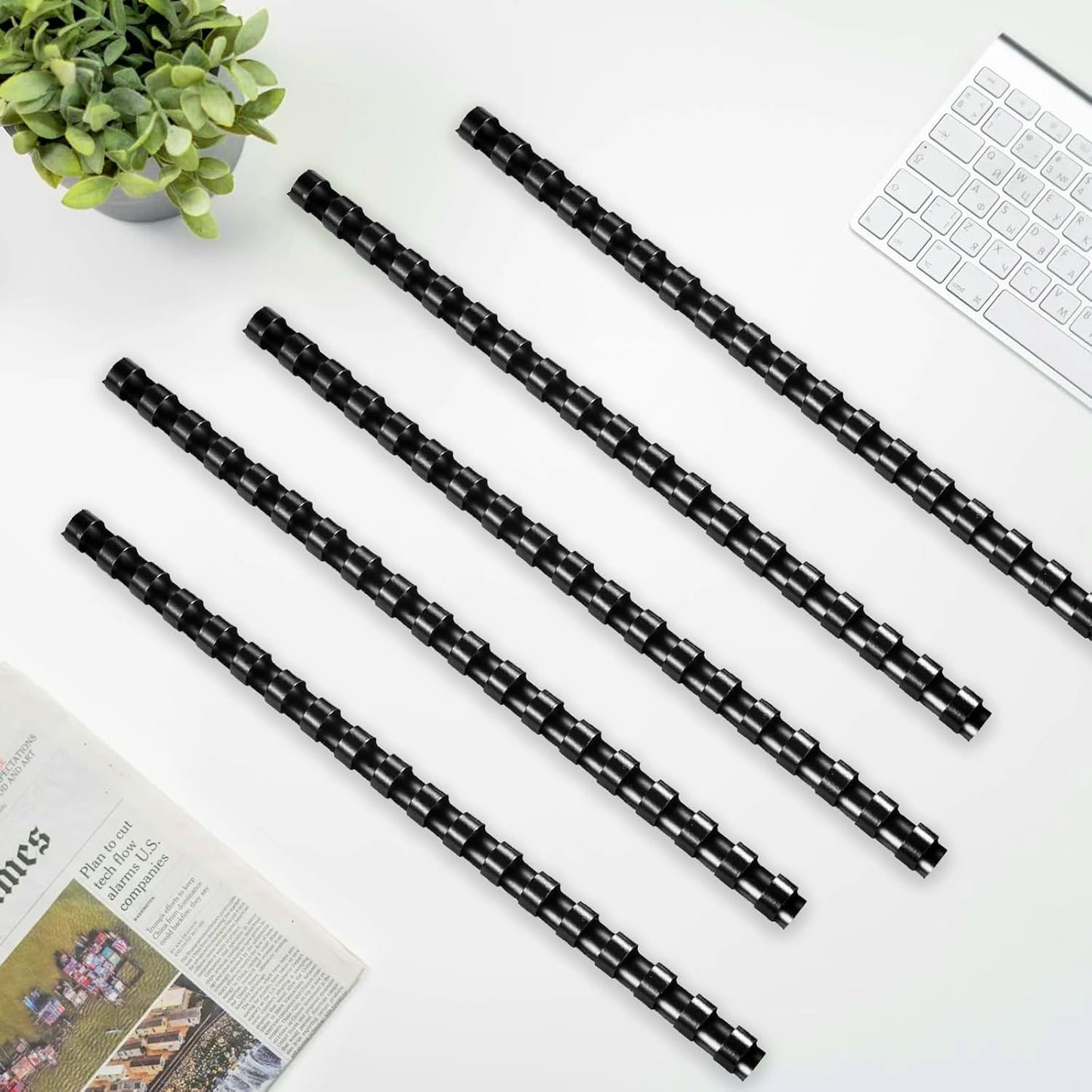 HOUYEE 5/16 Inch Plastic Binding Comb 19 Ring, 40 Sheet Capacity, Letter Size Black Comb Binding Spines (100 Pack)