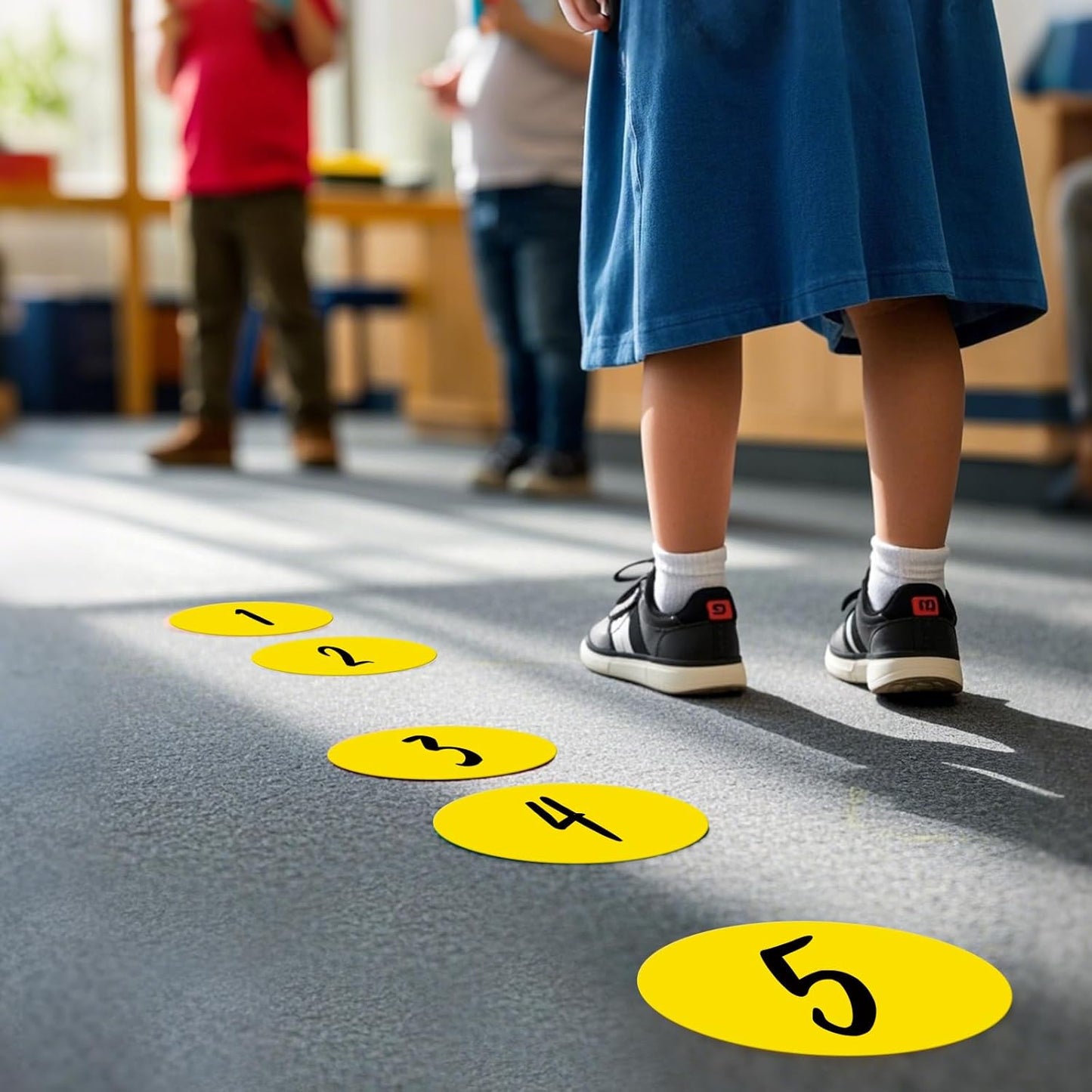 300 PCS Circle Stickers 4 Inch Yellow Vinyl Floor Dots Sticker Removable Self-Adhesive Colored Large Round Label Roll for Marking Inventory Organizing Classroom Line Up Spots