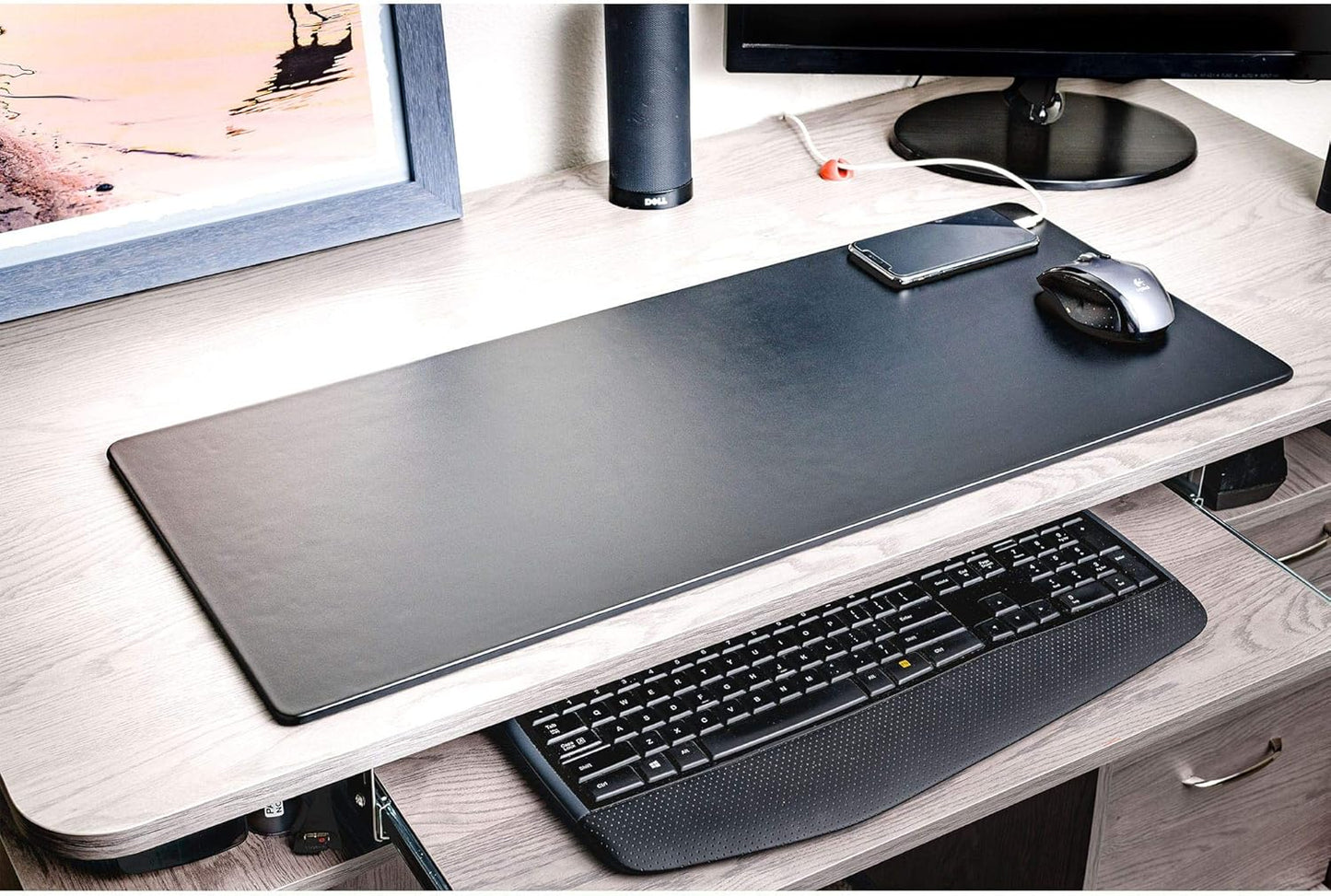 Dacasso Black Leather 30" x 12.5" Keyboard/Mouse Desk Mat