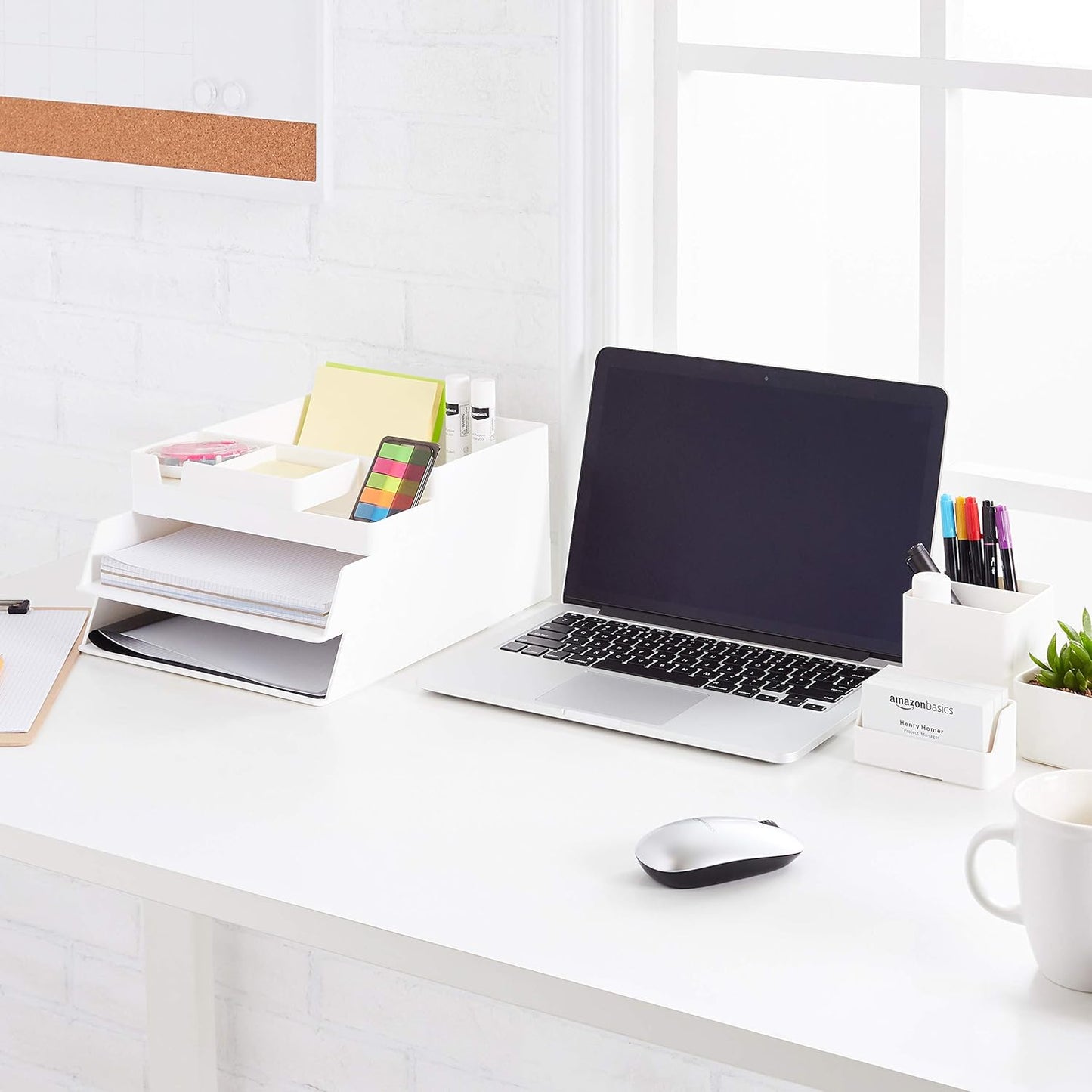 Amazon Basics Plastic Desk Organizer - Pen Cup Holds Pens/Pencils, White