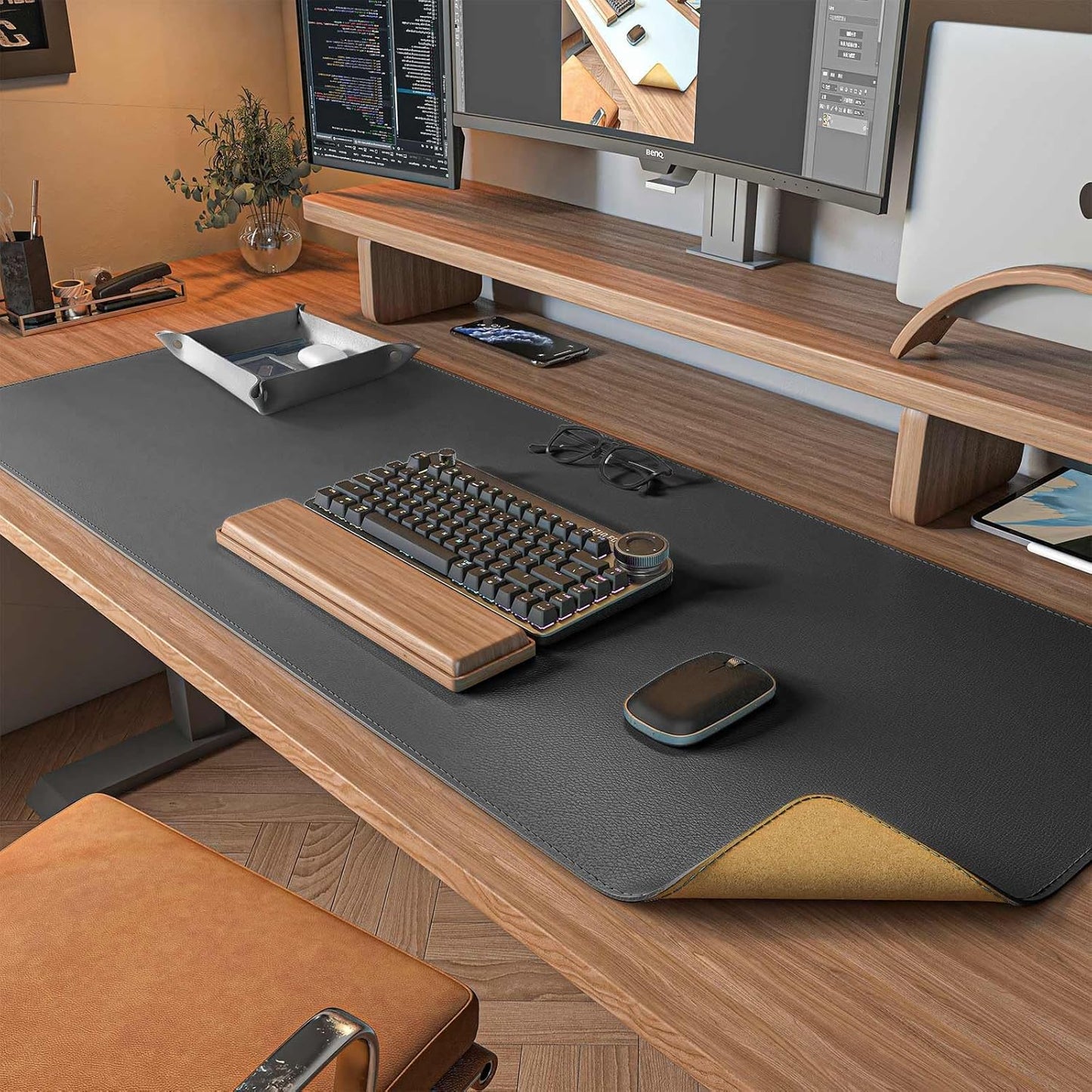 DAWNTREES Dual Sided Desk Mat,Leather Desk Pad,35.5"x17",Cork Desk Mat Protector,with PU Leather Valet Tray Organizer,Large Mouse Pad,Desk Writing Pad for Office and Home(Dark Gray)