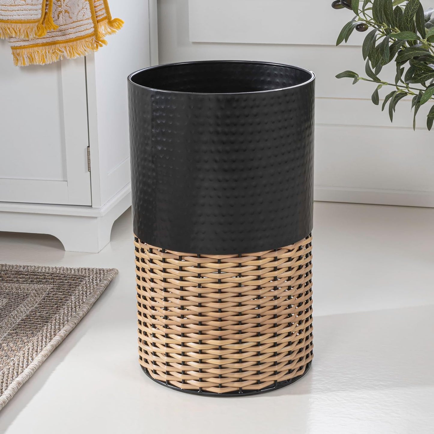 happimess HPM1102C Asher Modern 4.13-Gallon 2-Tone Faux Wicker/Metal Cylinder Waste Basket, Black/Natural for Home, Bathroom, Living Room, Office, Bedroom, Kitchen