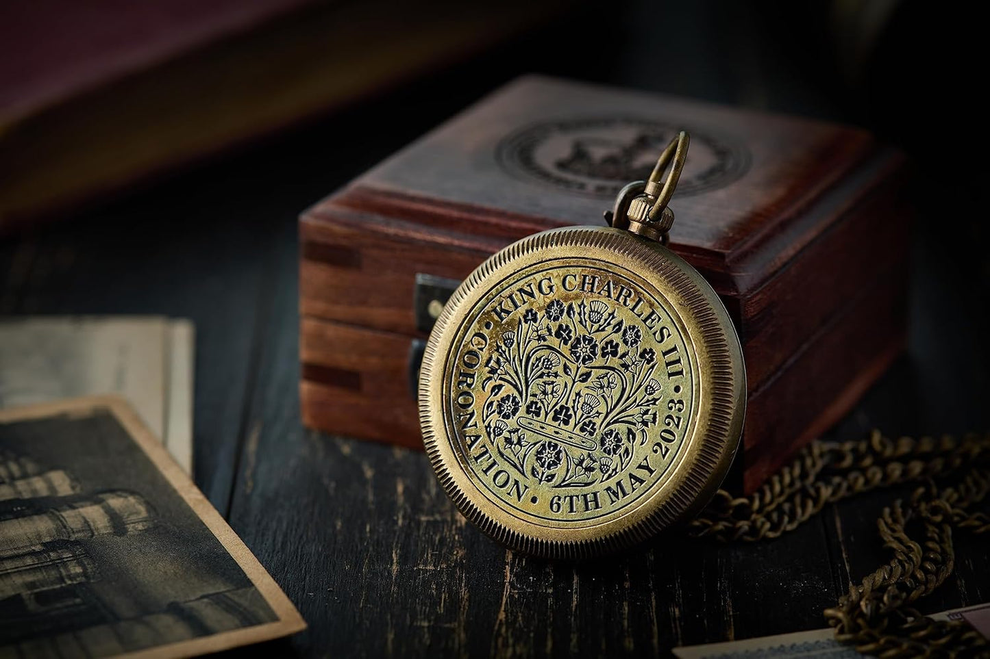 Handmade Antique Vintage Brass Compass | Exquisite Nautical Compass | Home Decor | Pocket Compass Gift for Every Occasion | Super7One